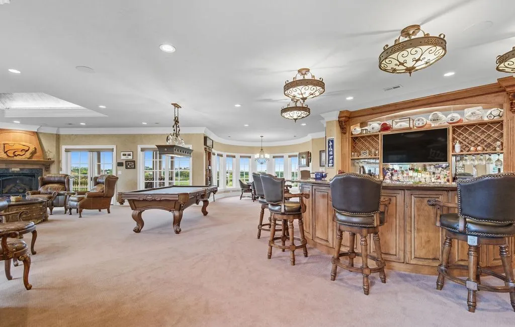 2700 Heartland Dr Exquisite Kansas Estate Blending Stately Architecture with Smart Home Luxury for 2.198 Million 15