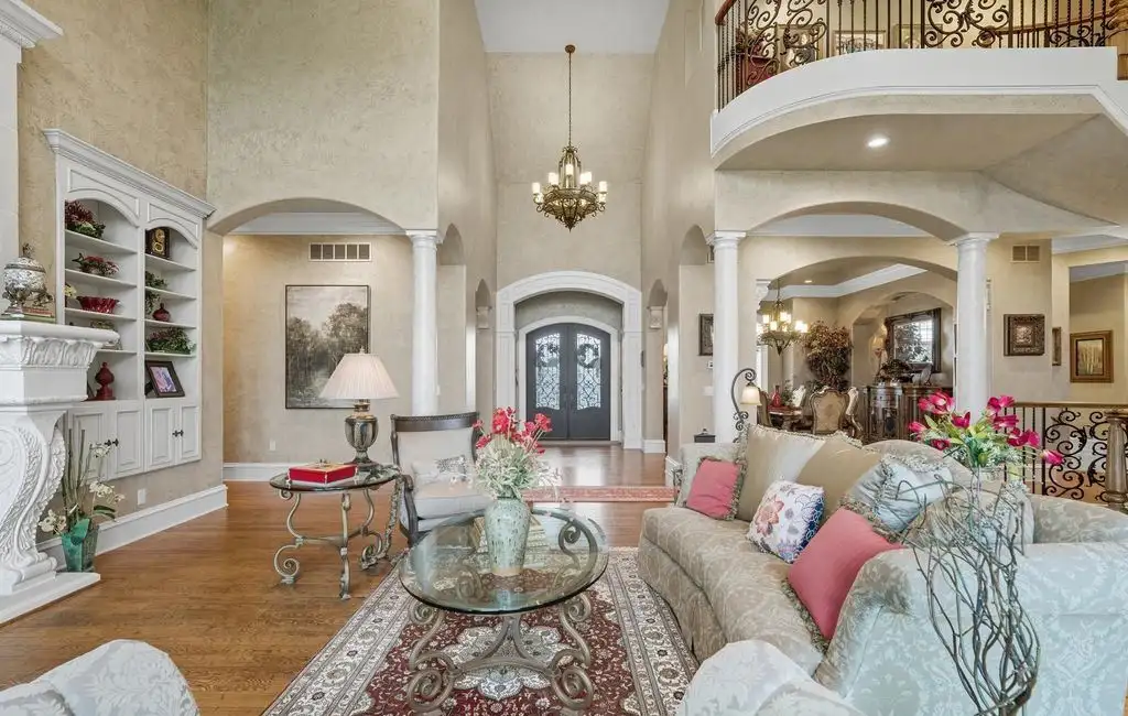 2700 Heartland Dr Exquisite Kansas Estate Blending Stately Architecture with Smart Home Luxury for 2.198 Million 6