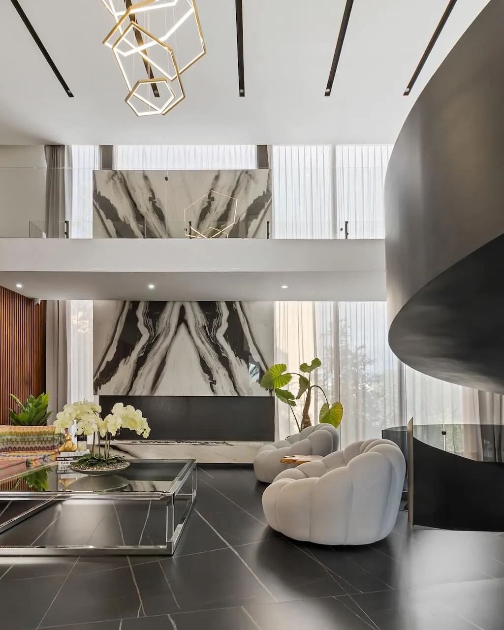 Capuchinas Villa by Orther Architects, A Dialogue Between Geometry and Nature