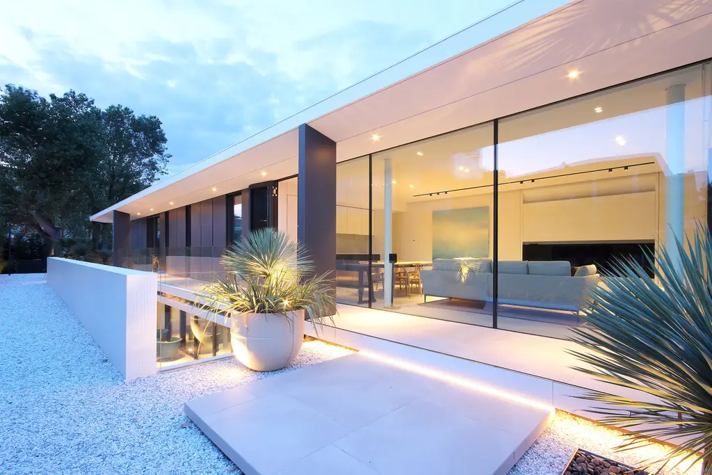 Jesolo Lido Beach Villa by JM Architecture, Minimalist Perfection by the Sea