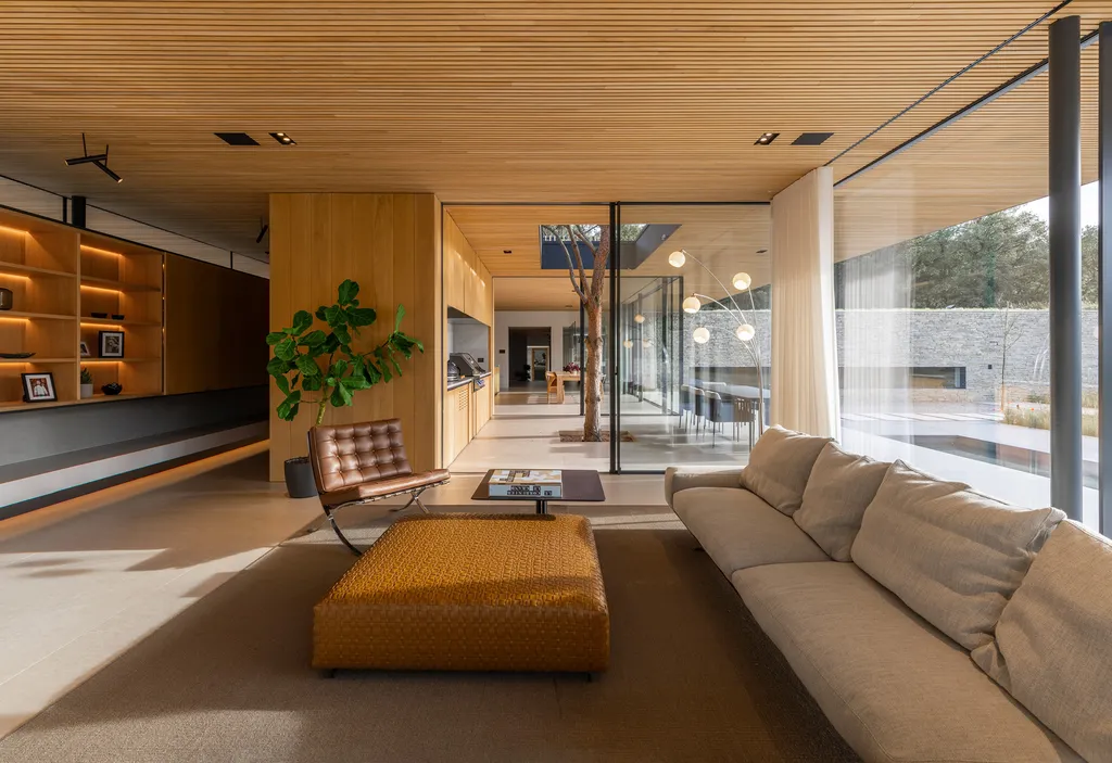 Meadow House by Ström Architects, Elegant Pin-Wheel Design in Essex Countryside