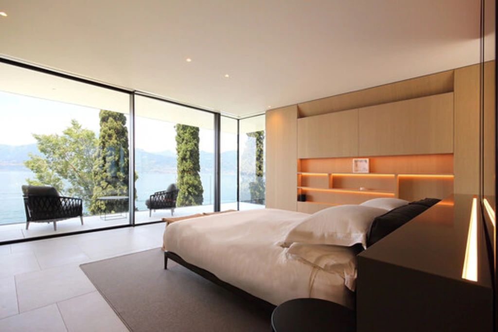 Villa Dellago by JM Architecture, A Lakefront Masterpiece on Garda