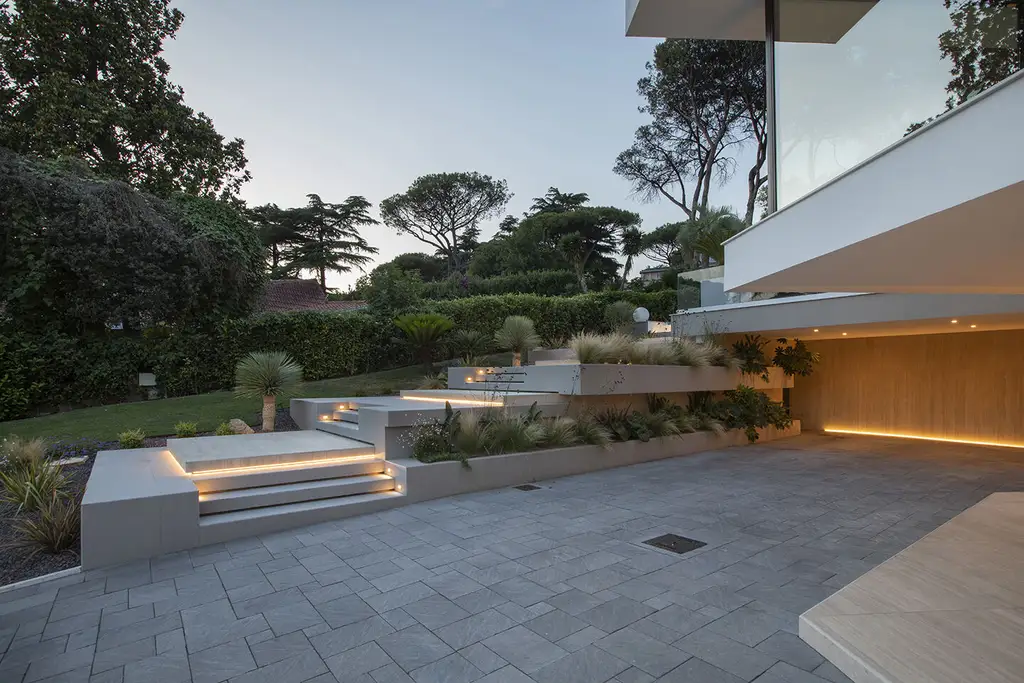 Villa FL by DFG Architetti associati, A Dialogue Between Architecture and Nature