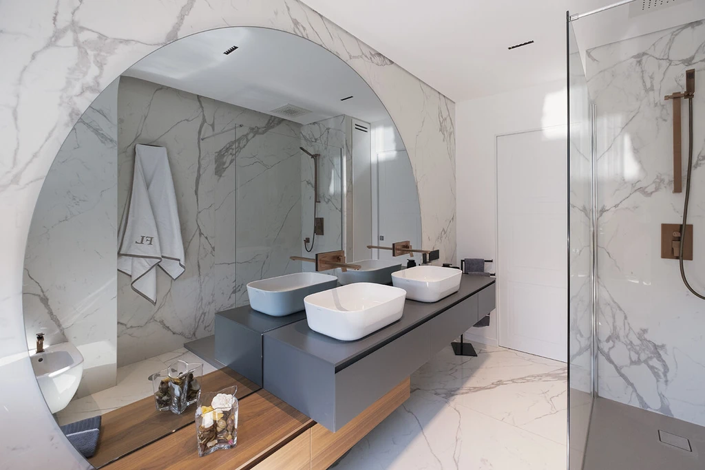 Villa FL by DFG Architetti associati, A Dialogue Between Architecture and Nature