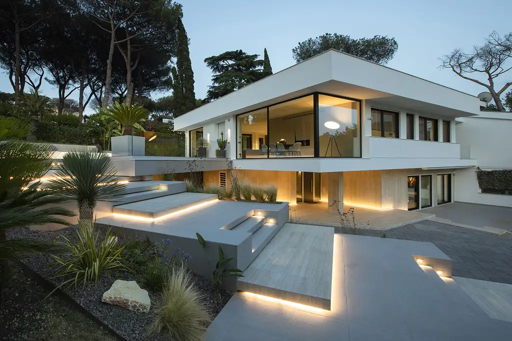 Villa FL by DFG Architetti associati, A Dialogue Between Architecture and Nature