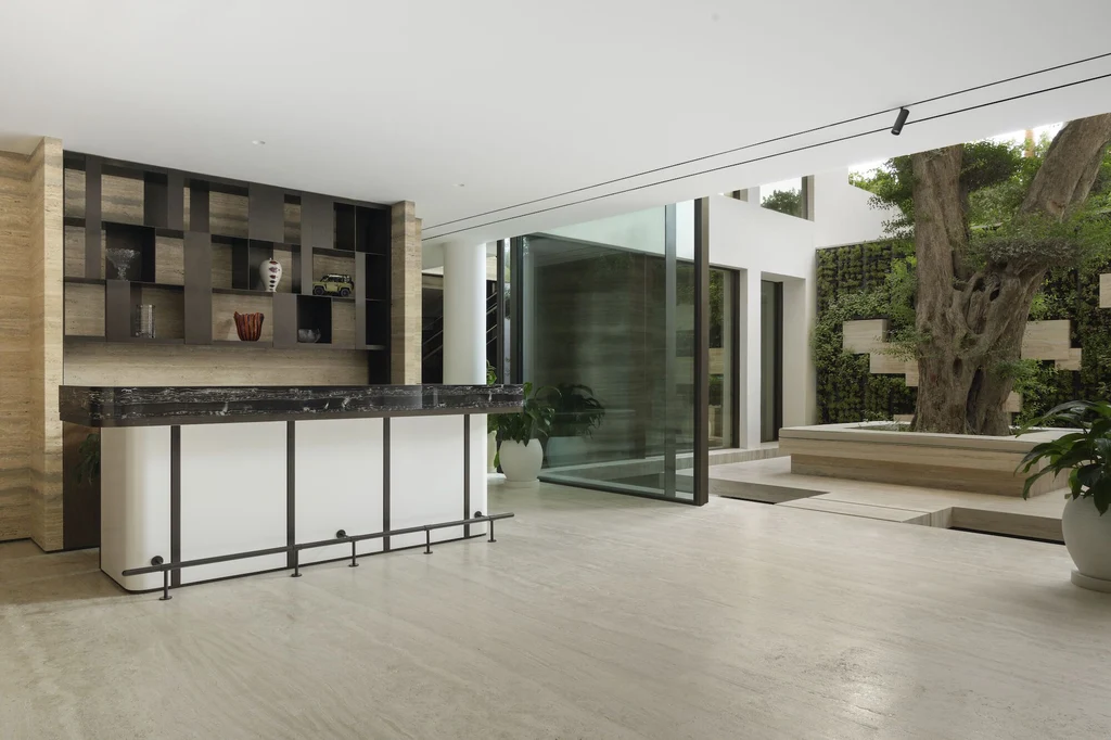 Bay Villa by LW Design Group, A Sculptural Coastal Sanctuary on Jumeirah Bay Island