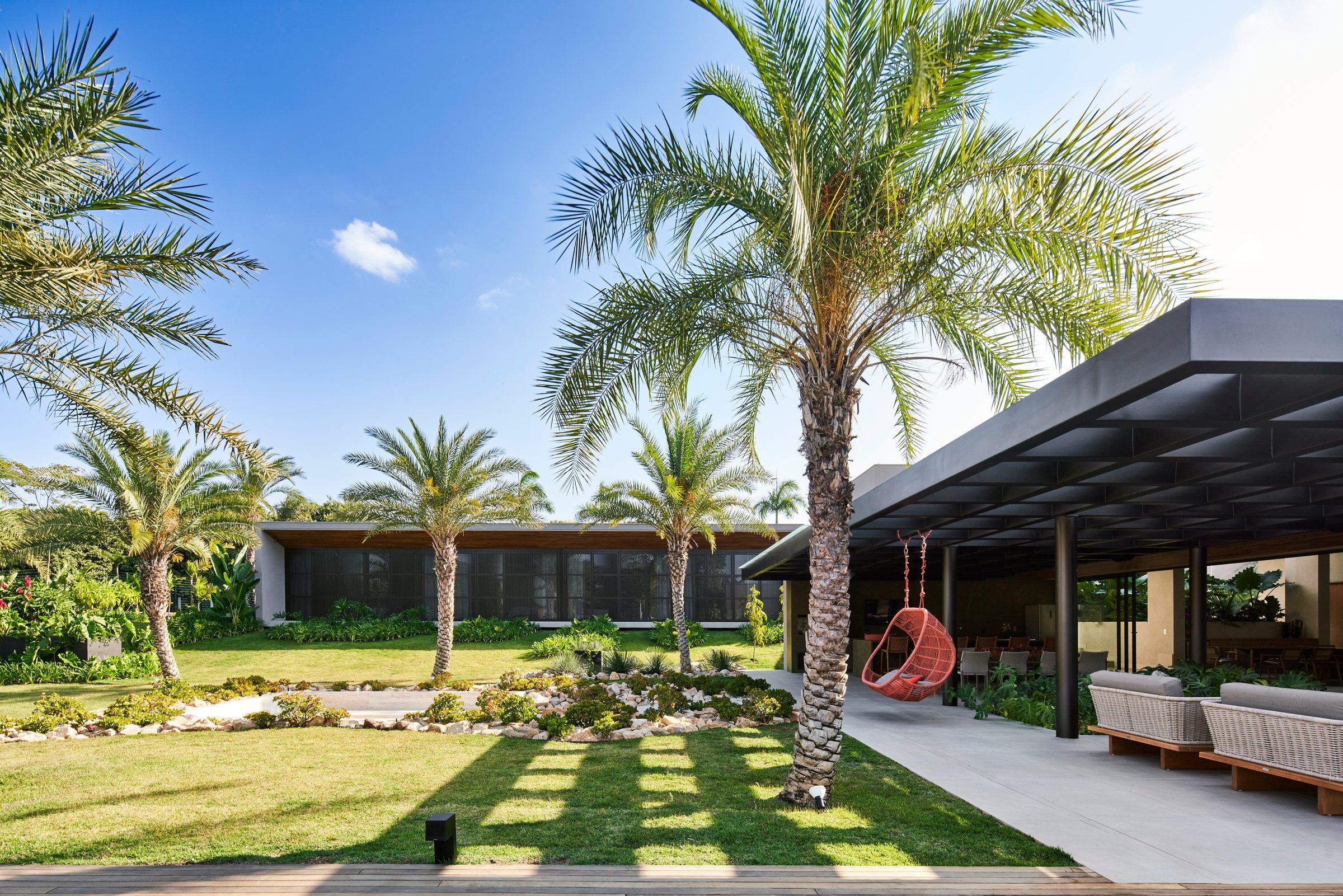 IC Residence by Anastasia Arquitetos Blends Tropical Modernism with Landscape Harmony in Lagoa Santa