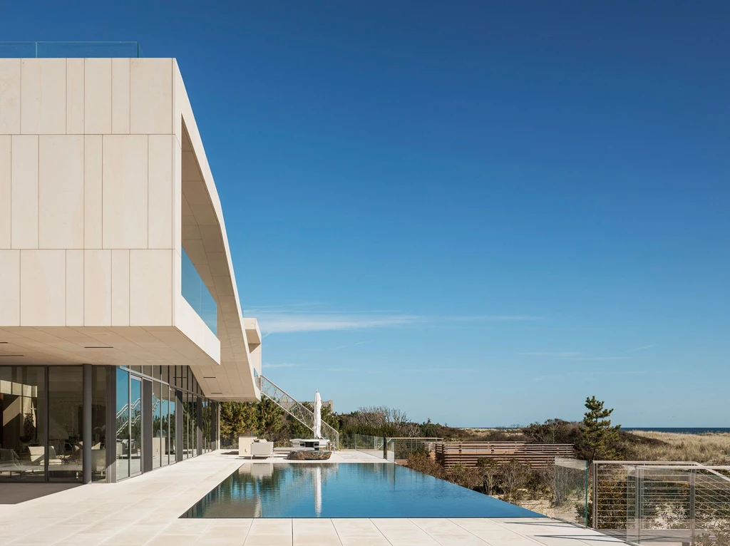 Long Island House by 1100 Architect, A Serene Oceanfront Retreat with Timeless Modern Design