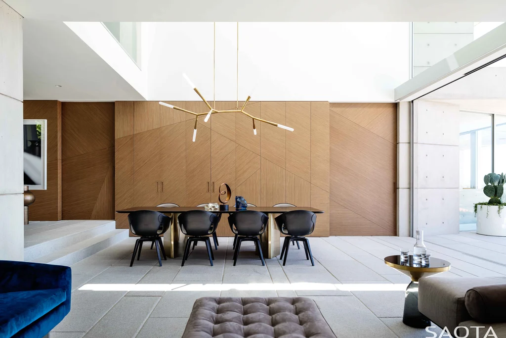 Mosman House by SAOTA, Sculpted Contemporary Home on Steep Slope