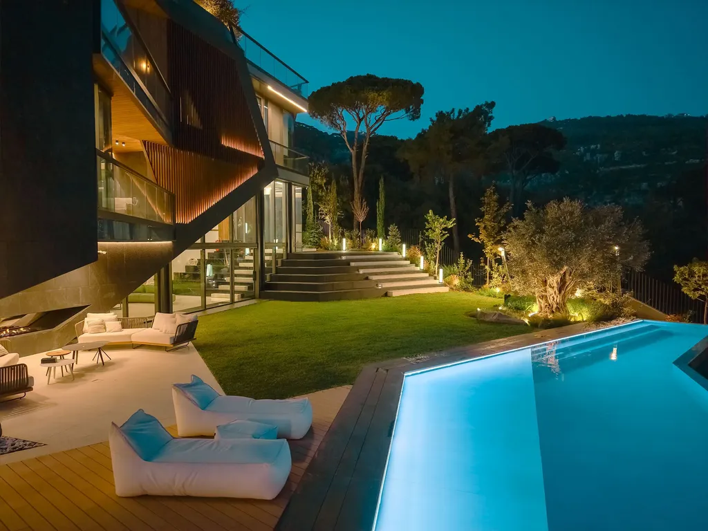 The Black Ember Residence in Baabdat, A Sculpted Mountain Retreat by Akl Architects